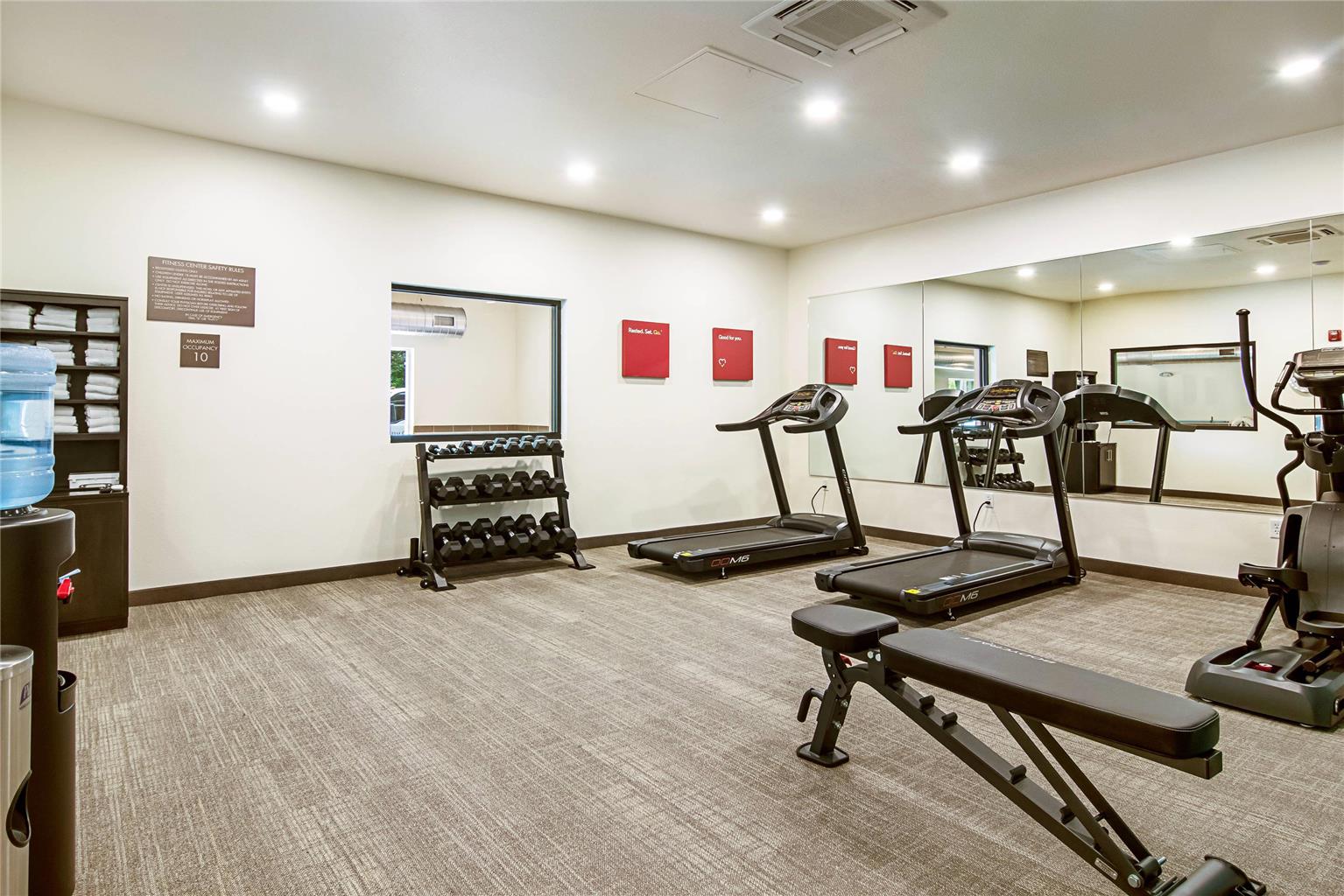 Comfort Suites Wooster near University Campus - photo 34