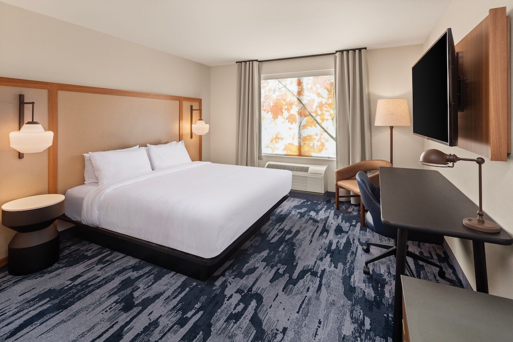 Fairfield by Marriott Inn & Suites Yankton - photo 11