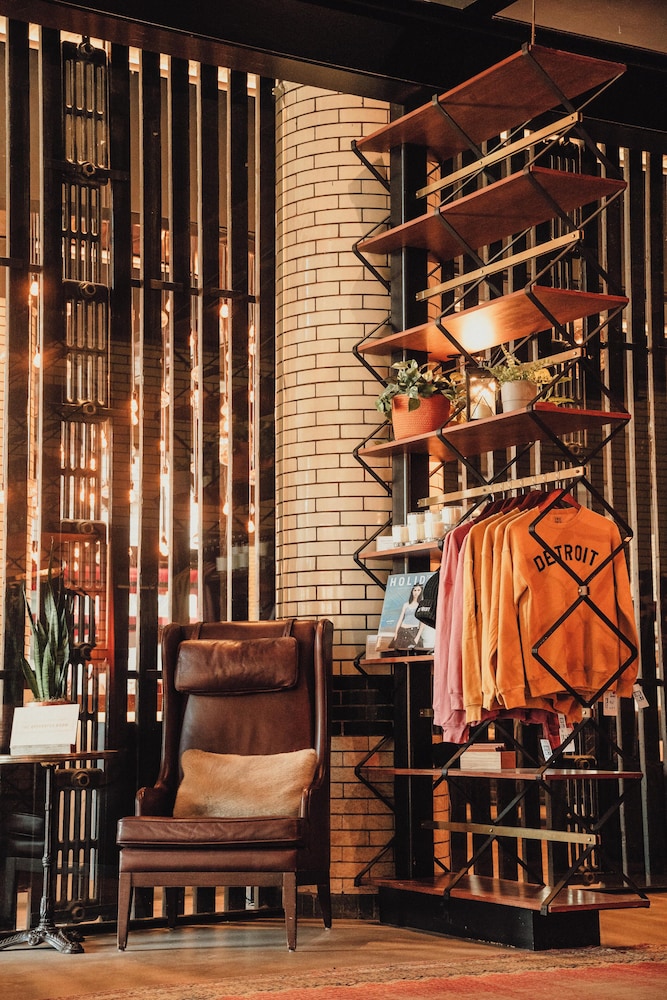 Detroit Foundation Hotel - photo 2