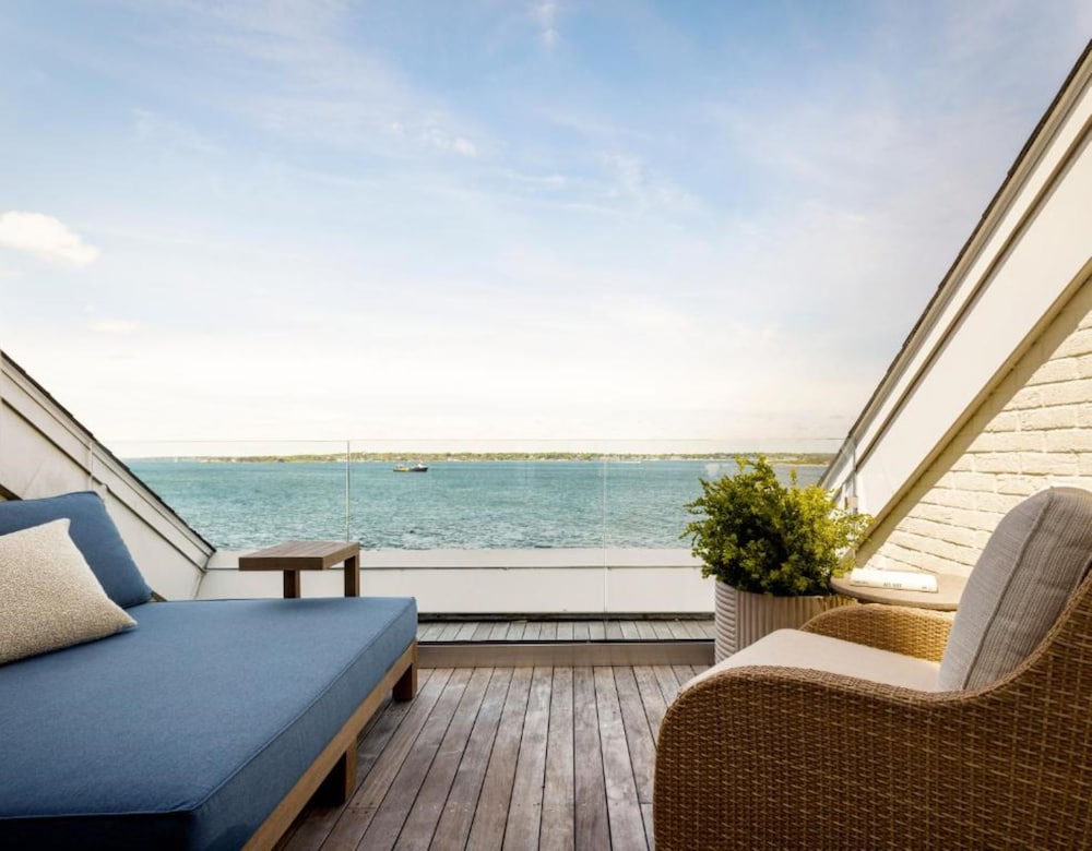 Newport Harbor Island Resort - photo 48