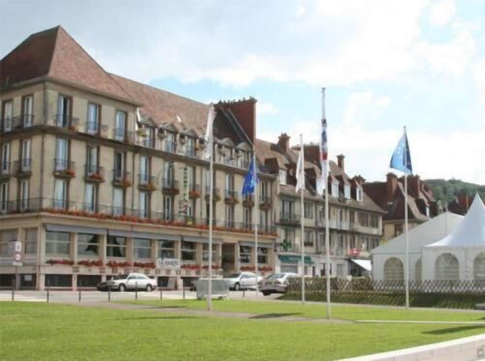 Normotel La Marine in Le Havre, France