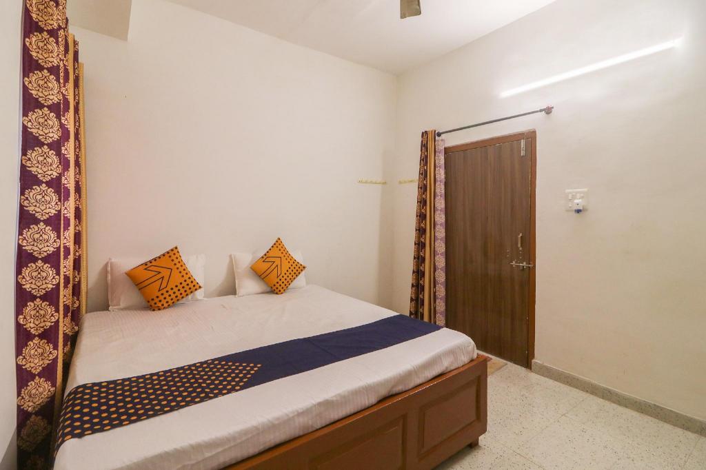 Spot On 61224 Hotel Om Kanha in Bilaspur, India