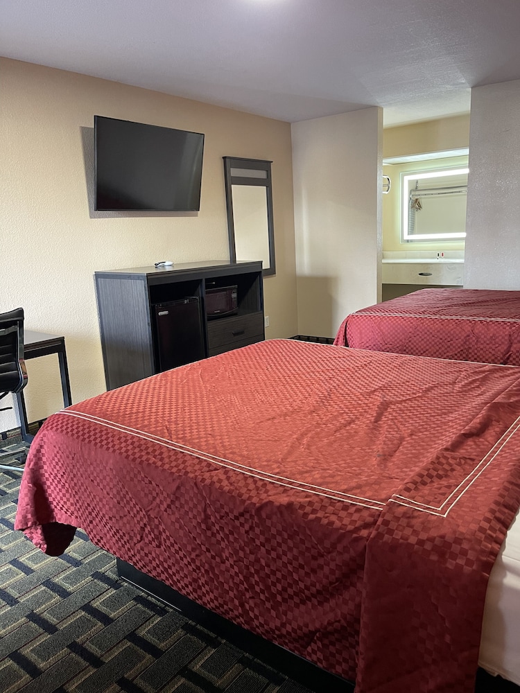 New Hampshire Inn - photo 7