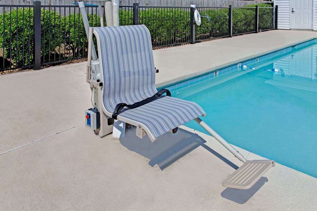 Baymont by Wyndham Sanford - photo 13