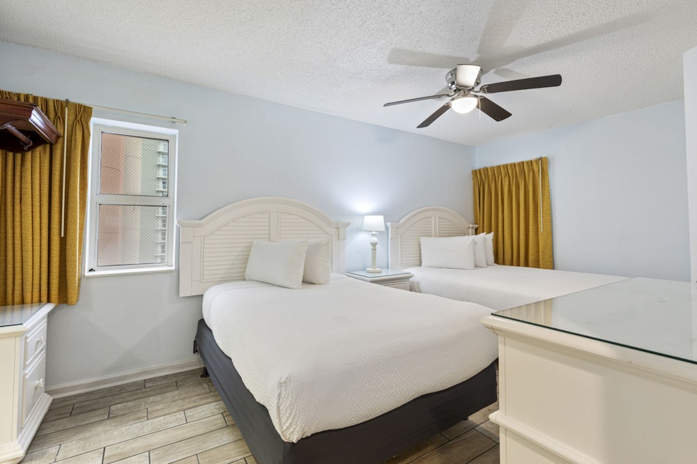 Hosteeva Breathtaking Oceanfront Views w Pool Atlantica Towers Condo - photo 3
