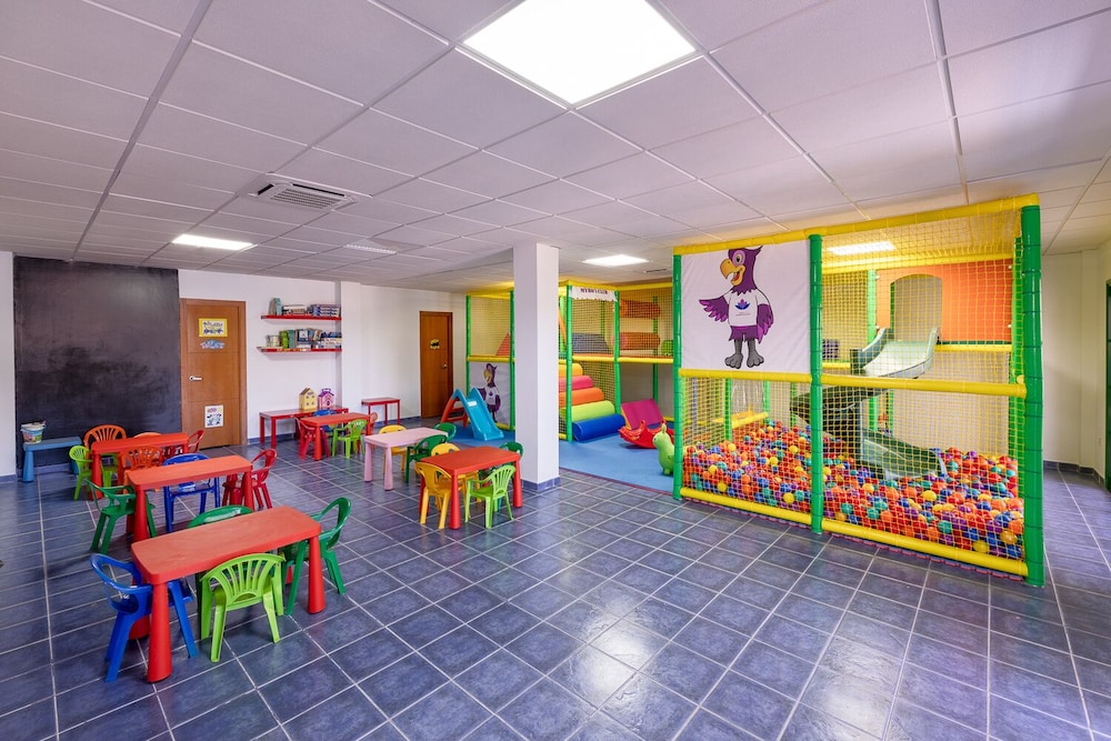 Hotel Mirador Papagayo by LIVVO in Playa Blanca, Spain