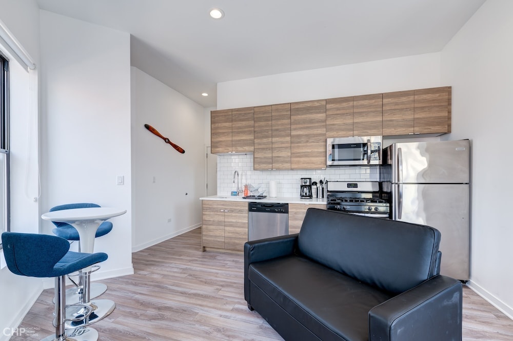 Chicago Third Floor Studio by 747 Lofts - photo 17