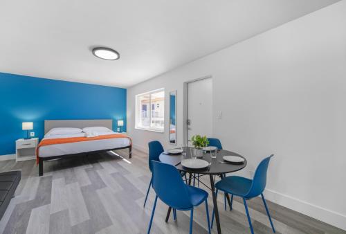 Peaceful Studio by the Beach with Parking M25 — 4-Star Luxury Hotel in Hollywood, United States