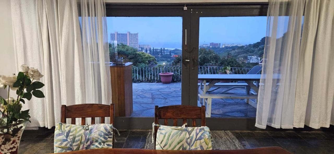 Seaview Home Southcoast — 4-Star Luxury Hotel in Amanzimtoti, South Africa