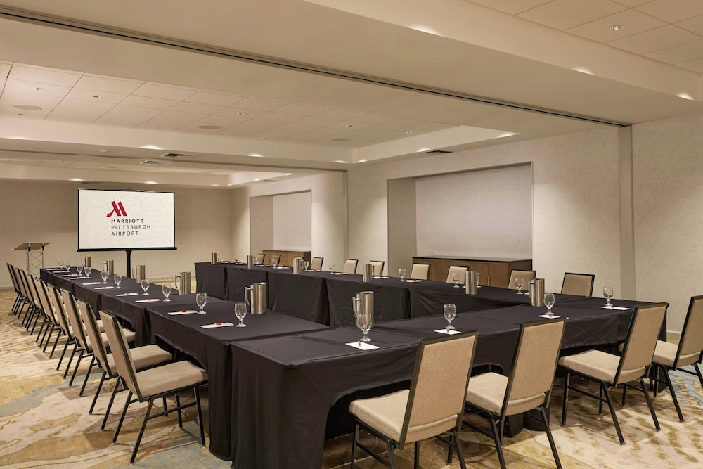 Pittsburgh Airport Marriott - photo 67