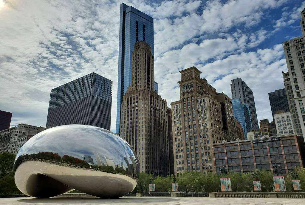 La Quinta Inn & Suites by Wyndham Chicago Downtown - photo 83