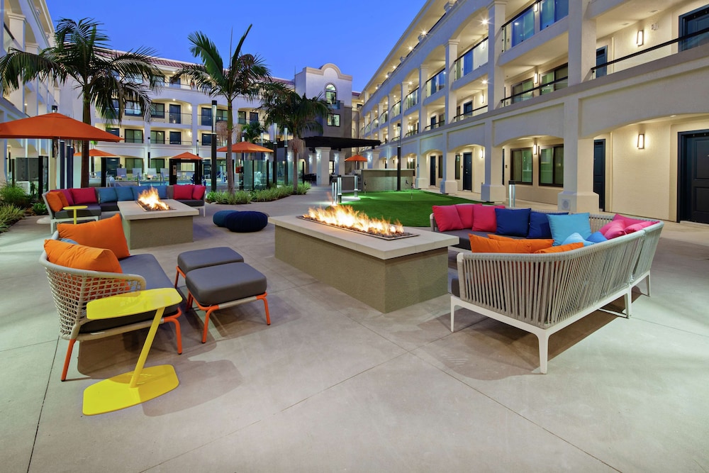 Homewood Suites by Hilton San Diego Central - photo 49