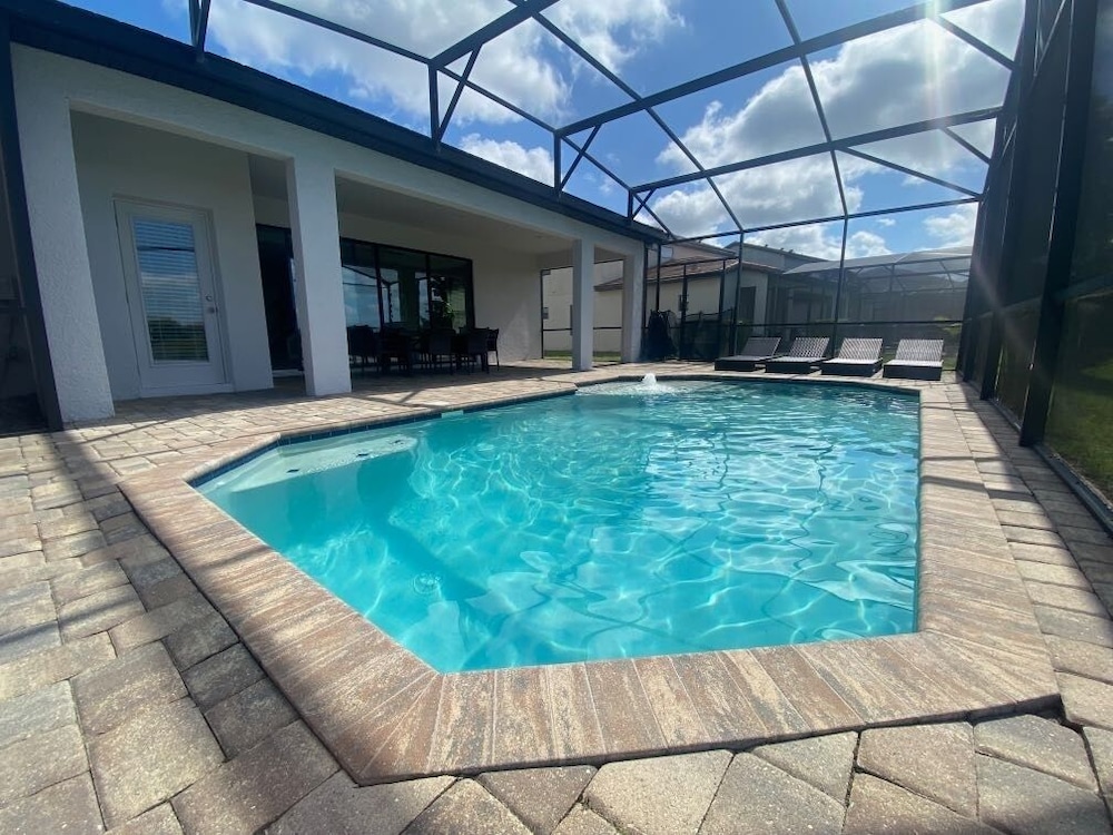 Balmoral Resort 166kb 4 Bedroom Home by RedAwning - photo 27