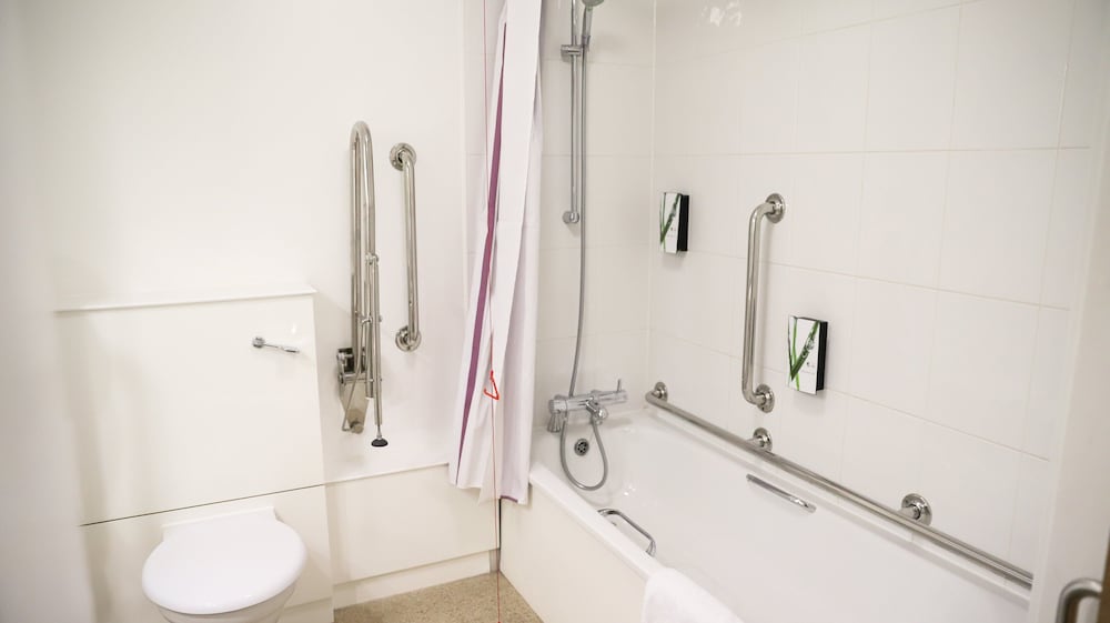 Premier Inn Caernarfon — Caernarfon — photo 4