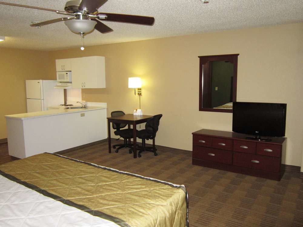 Extended Stay America Austin Downtown 6th St. - photo 10