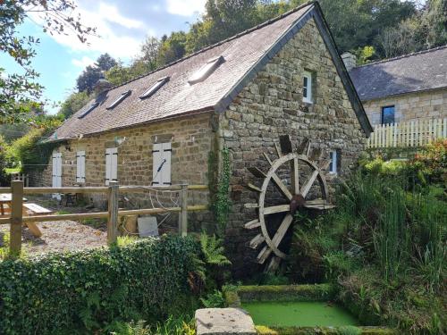 Moulin de Bonnescat — hotel in Plogonnec