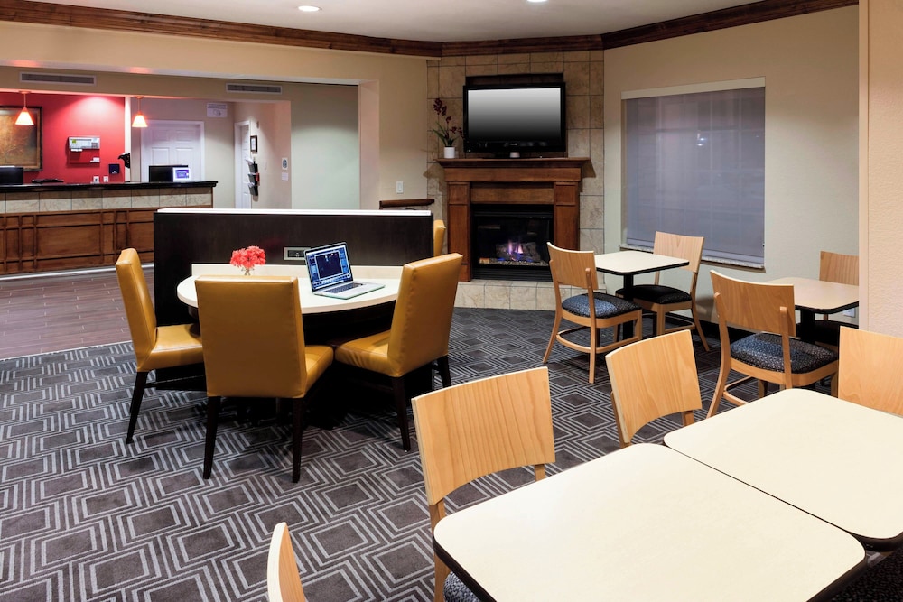 TownePlace Suites by Marriott Texarkana - photo 3
