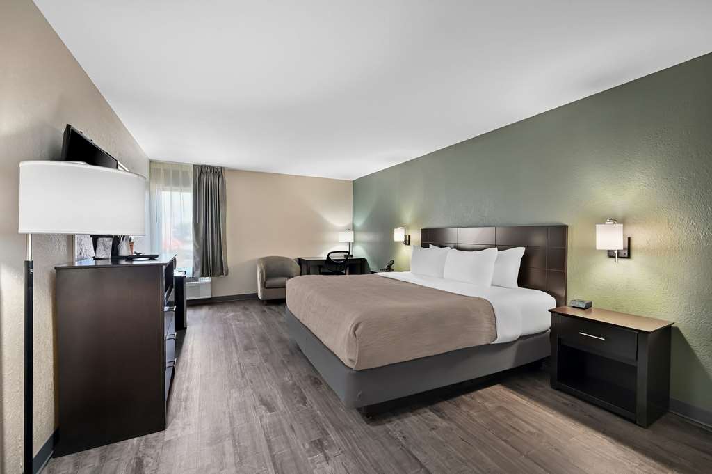 Quality Inn Fort Myers Cape Coral - photo 7