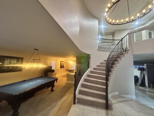 The Vegas Villa