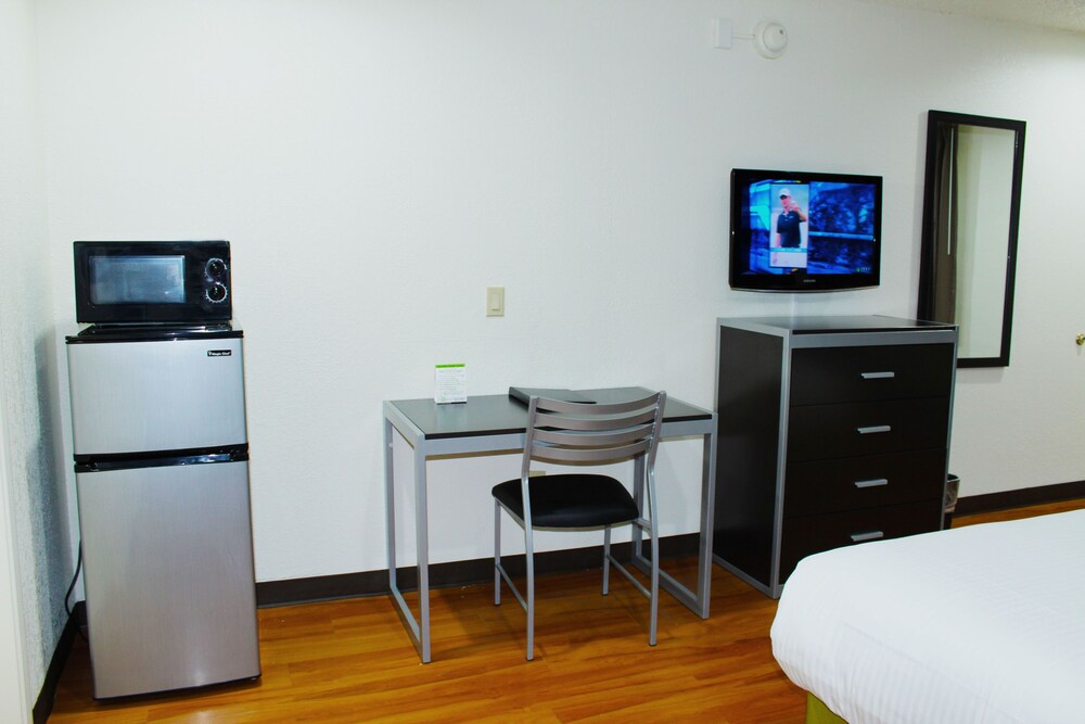 Stay Express Inn Dallas Fair Park Downtown - photo 10