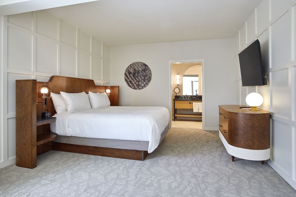 Hotel Brookmere & Arbor Spa - photo 16