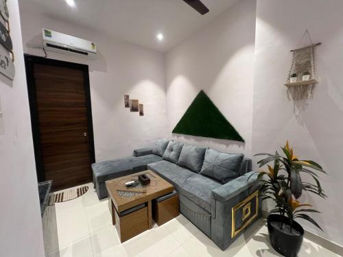 2bhk apartment in Andheri West #09 — 4-Star Luxury Hotel in Mumbai, India
