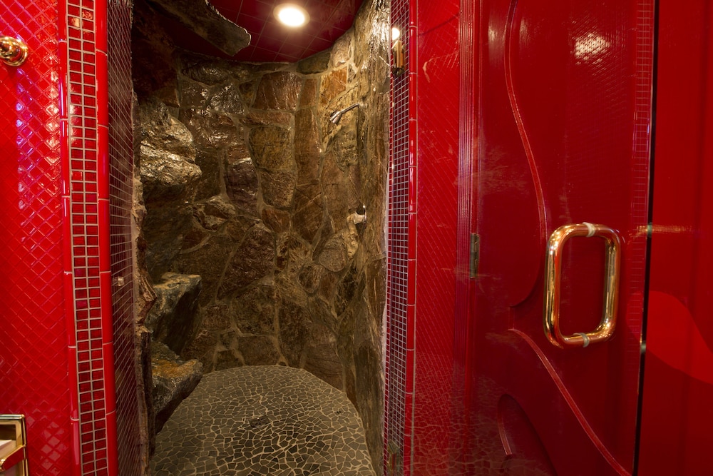Madonna Inn - photo 188