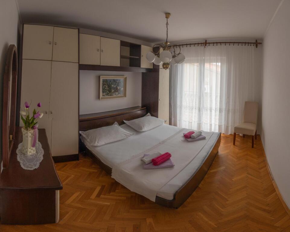 Nada A1 in Sucuraj, Croatia