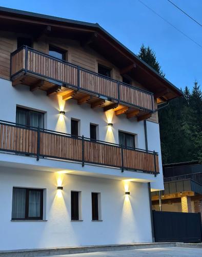 North Kaban - carbon neutral hotel in Borsa