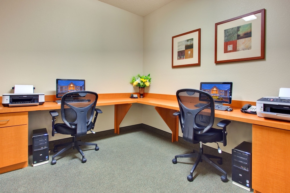 Candlewood Suites Nogales by IHG - photo 40