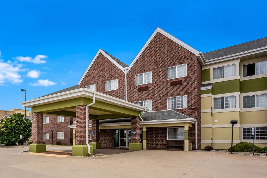 Mainstay Suites Cedar Rapids
