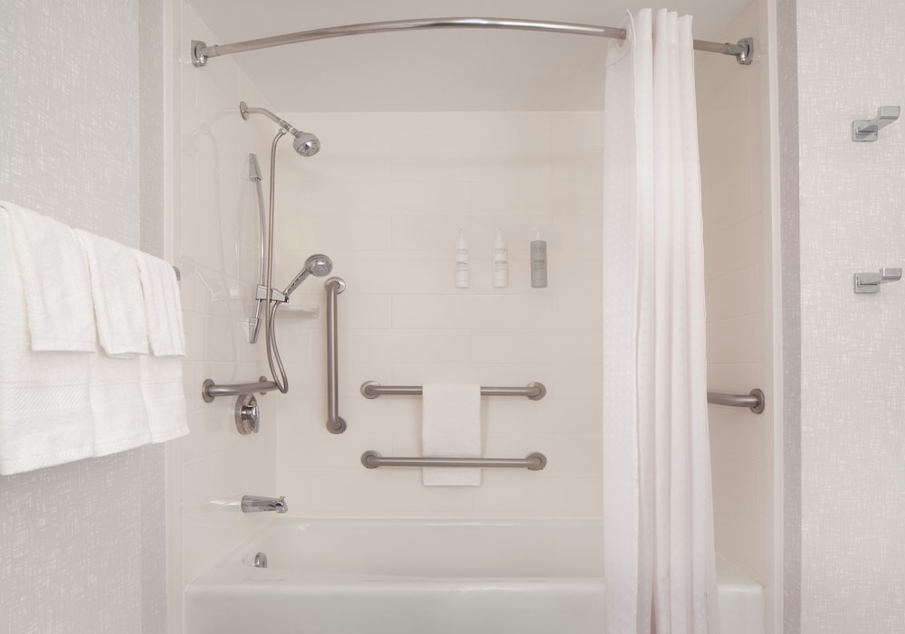 Hampton Inn Southlake - photo 15