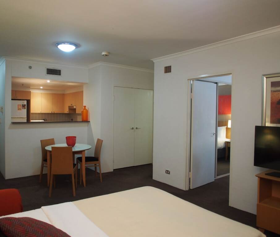 Adina Serviced Apartments Sydney Martin Place — 4-Star Luxury Hotel in Sydney, Australia