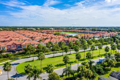Spetacular TownHome With Private Pool close to Disney 8919PP - photo 36