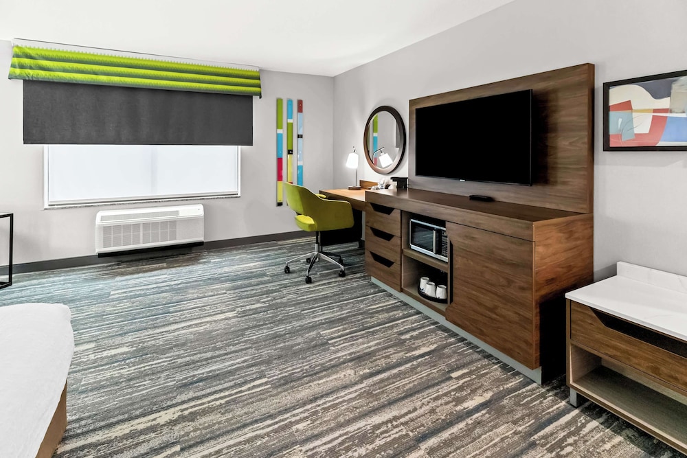 Hampton Inn by Hilton Dayton South - photo 11