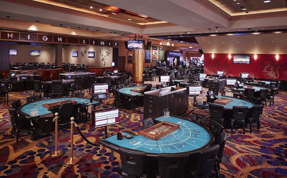 Harrah's Kansas City Hotel and Casino A Caesars Rewards Destination - photo 47