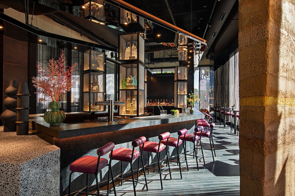 Moxy Downtown Los Angeles - photo 45