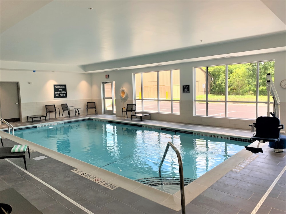 Four Points by Sheraton Albany - photo 29