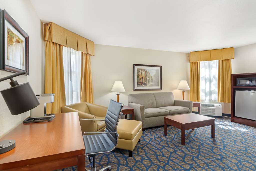 Best Western Plus Villa Del Lago Inn Patterson - photo 15
