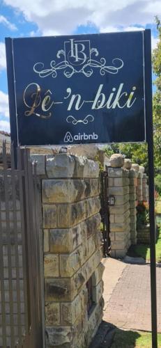 Le N Biki Air B&B — 4-Star Luxury Hotel in Harrismith, South Africa