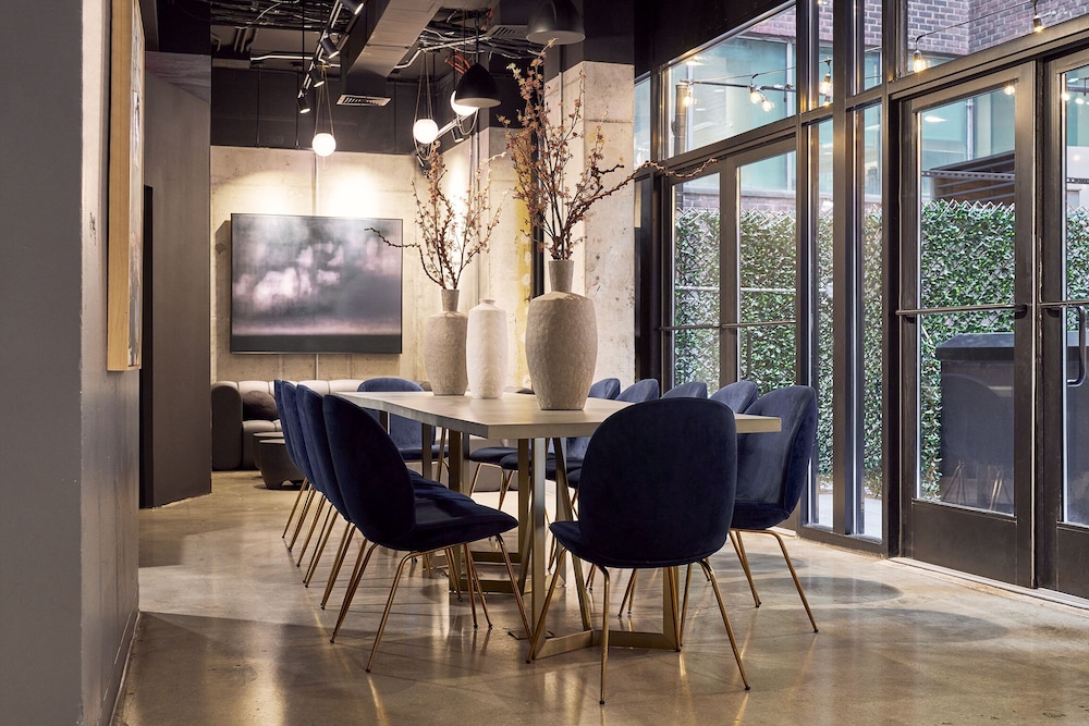The Fidi Hotel - photo 31