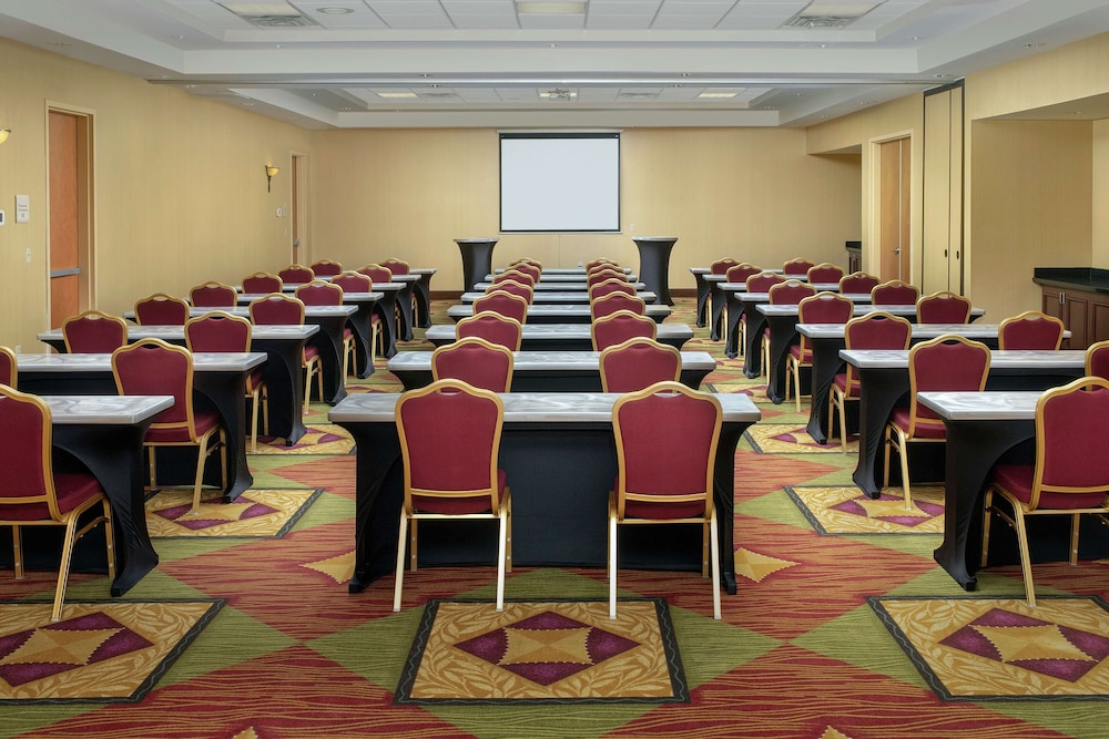 Hilton Garden Inn Odessa - photo 22