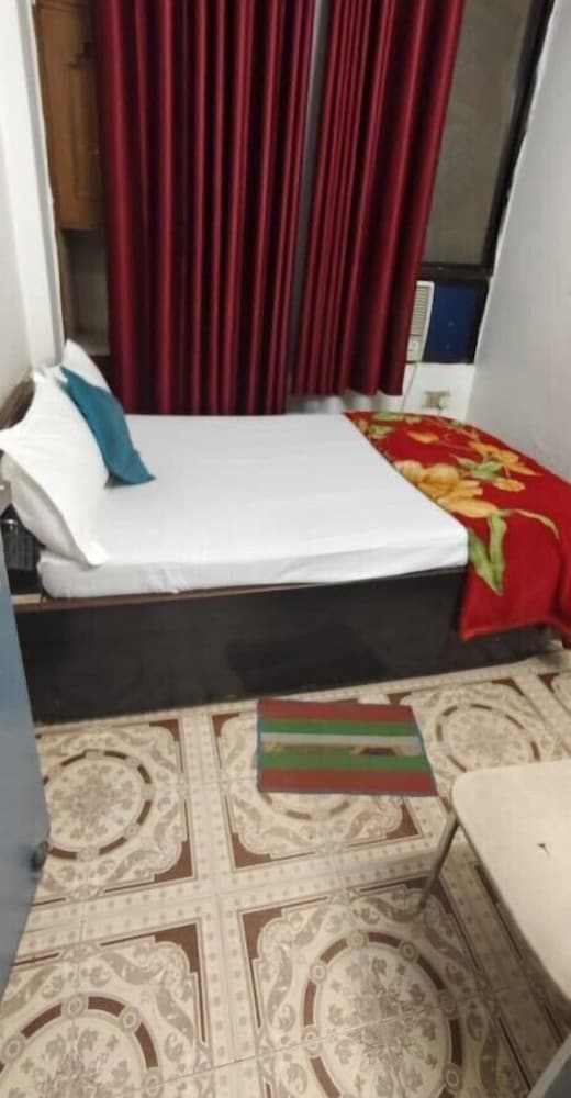 Hotel Kothiwal Palace — hotel near Prayagraj Airport