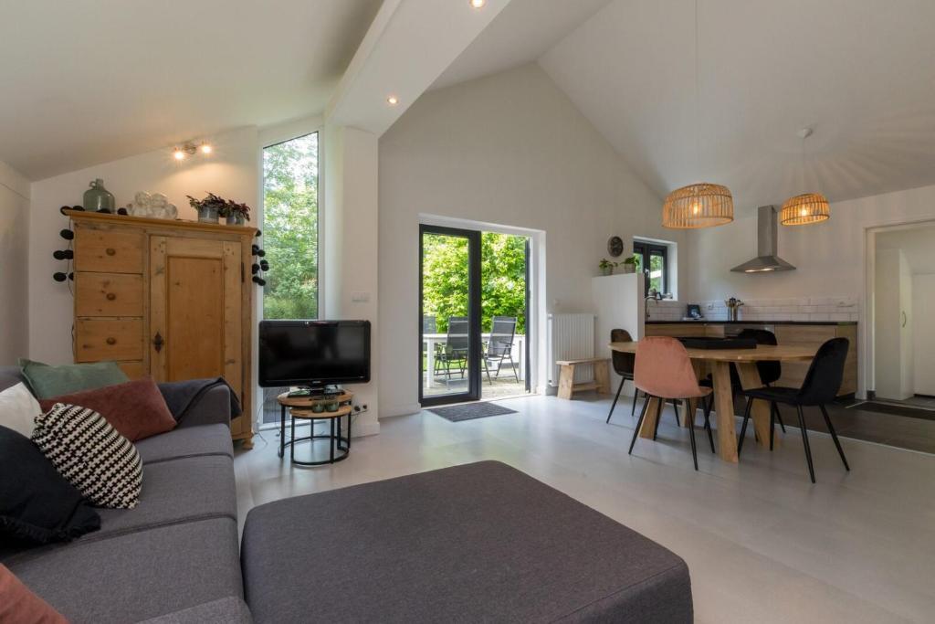 Welcome In Vakantiehuis In Bosrijke Omgeving Nabij Strand I Vebenabos 69 De Tuureluur Dishoek — Koudekerke