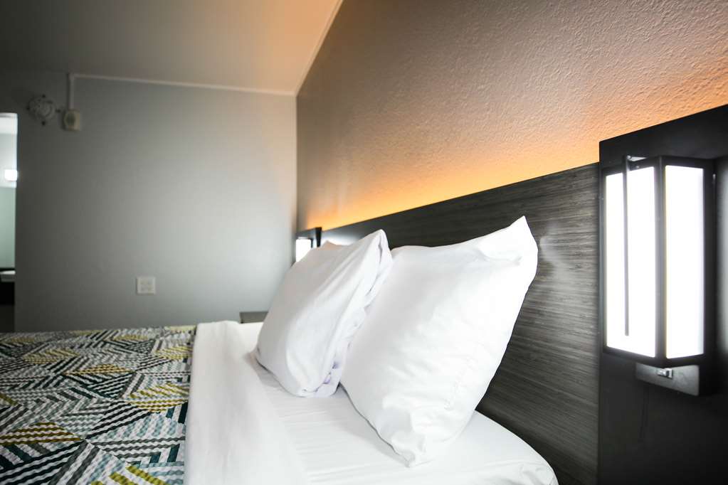 Motel 6 Sacramento CA Old Sacramento North - photo 22