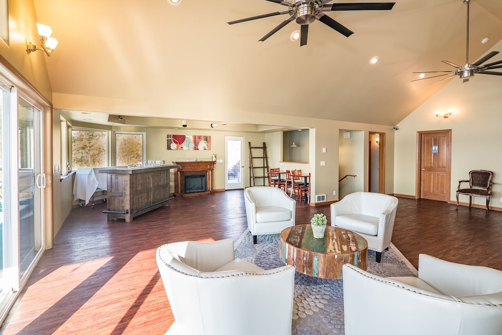 Camano Island Inn - photo 25