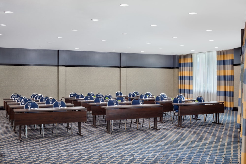 Sheraton Lincoln Harbor Hotel - photo 69