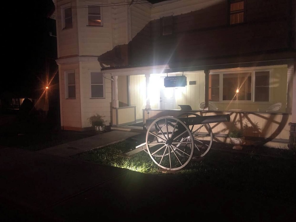 Cannon Hill Inn - photo 51