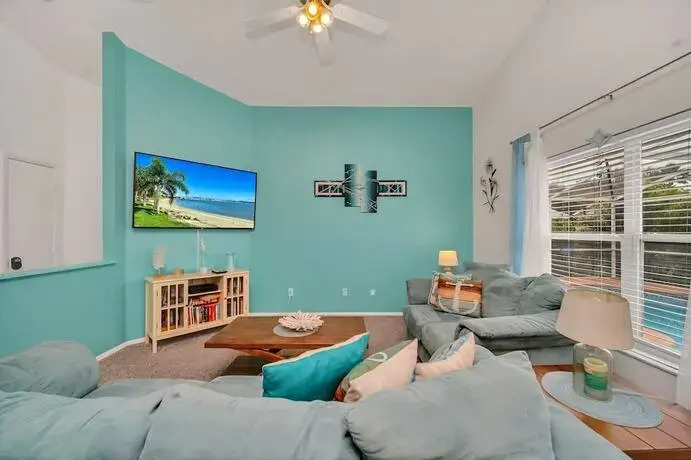 Bright Spacious Retreat With Private Pool Lanai Game Room Davenport - featured photo