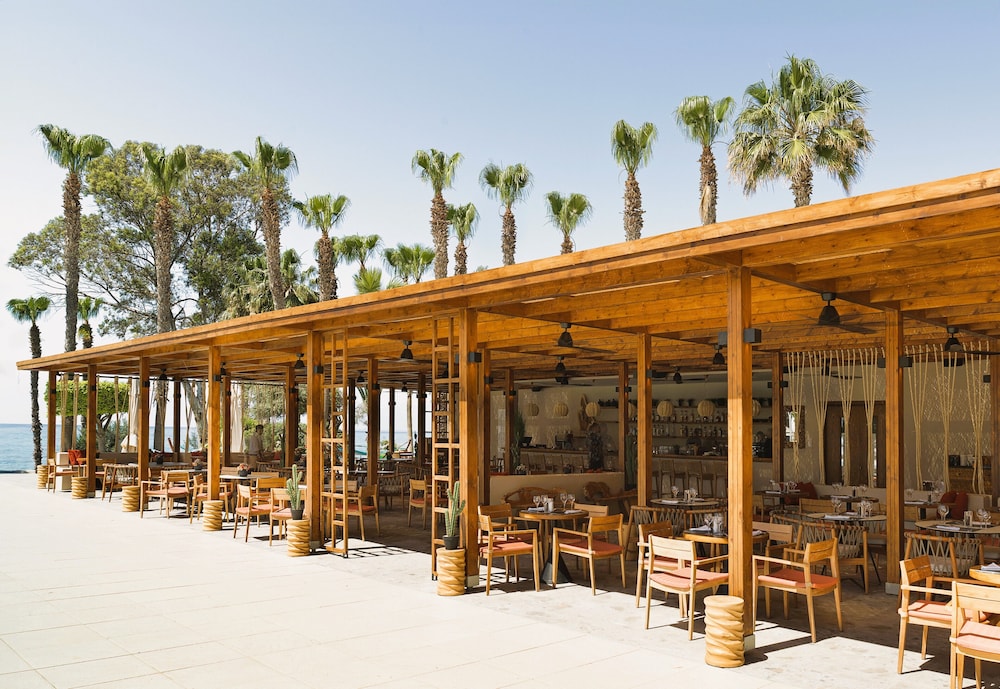 מזון ומשקאות